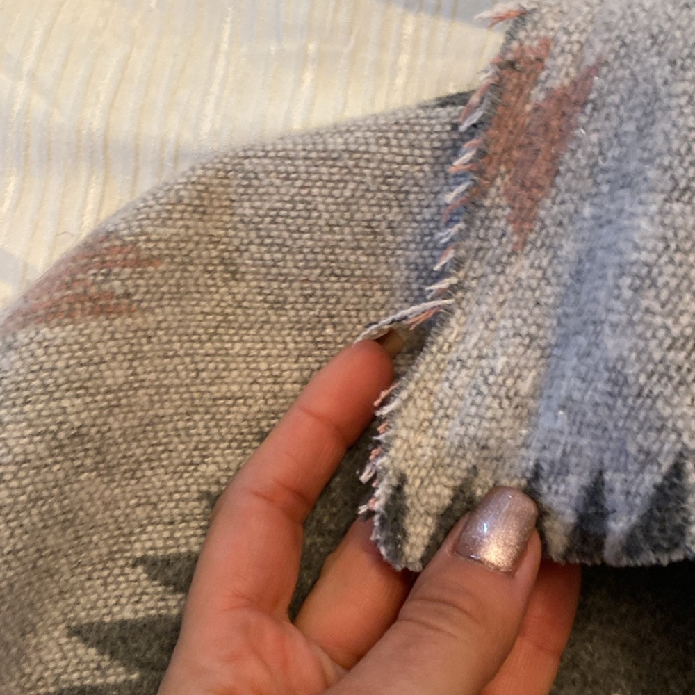 Button down Aztec frayed style jacket - Picture 3 of 4